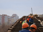 Кто «подхватит знамя»? До разрыва контракта на мосту омского Телецентра создали новую структуру